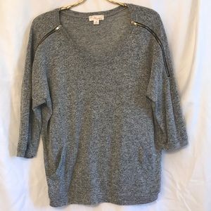 Women’s 3/4 sleeve sweater